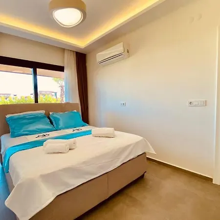 Oasis Villalari 16 *